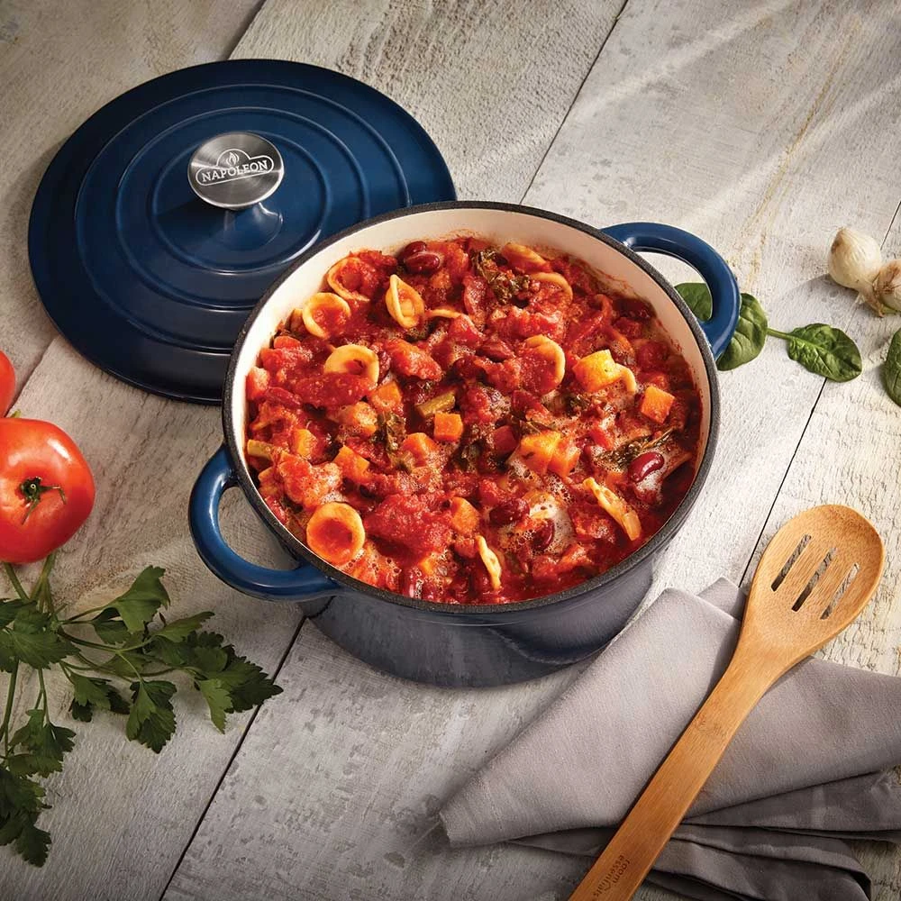 Napoleon 70152 Cast Iron Round Casserole Dish 5 Napoleon 70152 Cast Iron Round Casserole Dish - Image 3